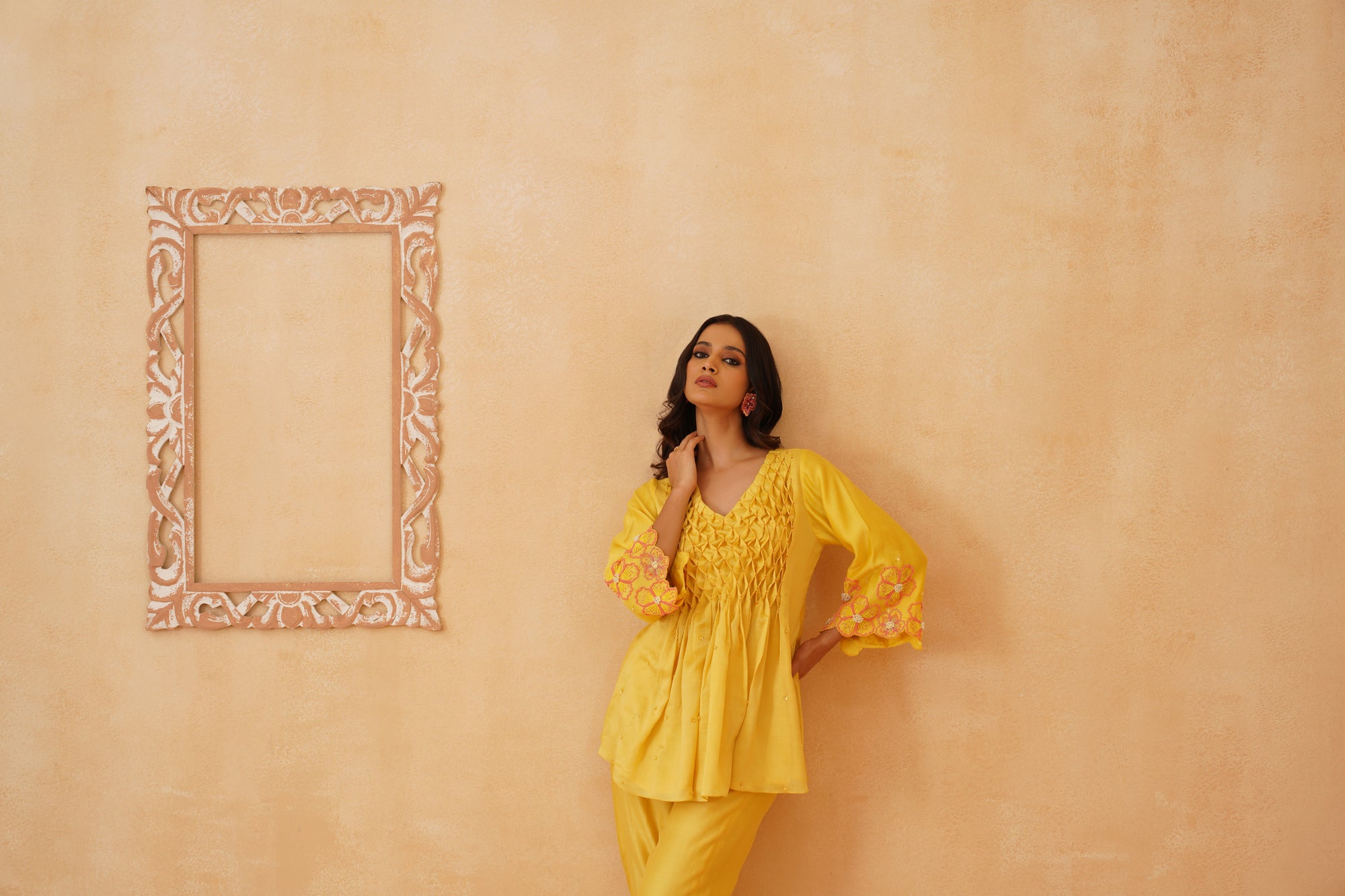 Hoor- Yellow